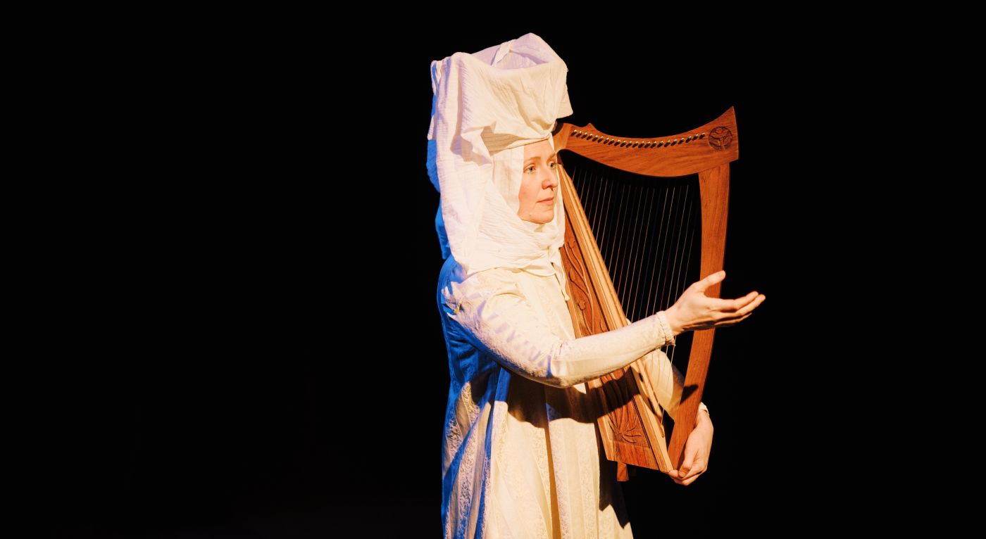 <p>Photo by Leah Huete</p>