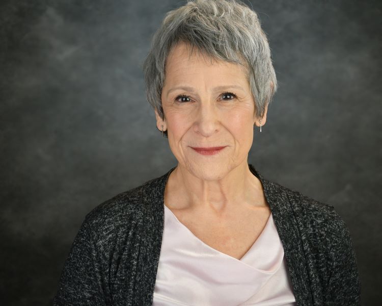 Naomi Jacobson photo