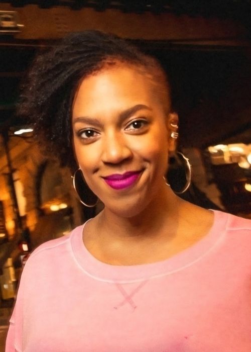 Lili-Anne Brown photo
